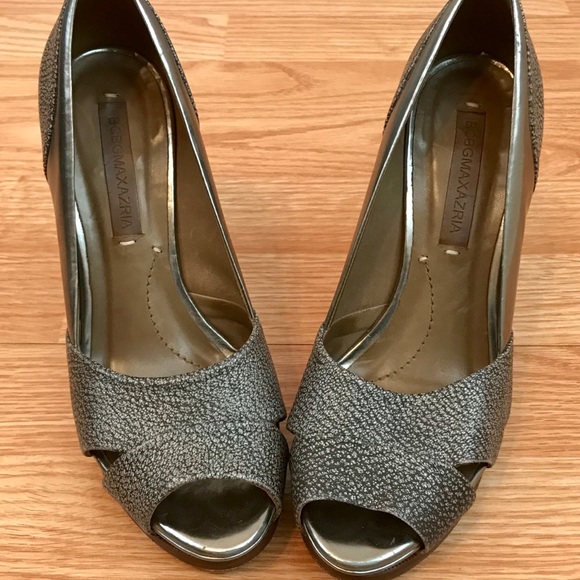 BCBG Max Azria Taupe Metallic platform Heels 7B - Picture 4 of 8